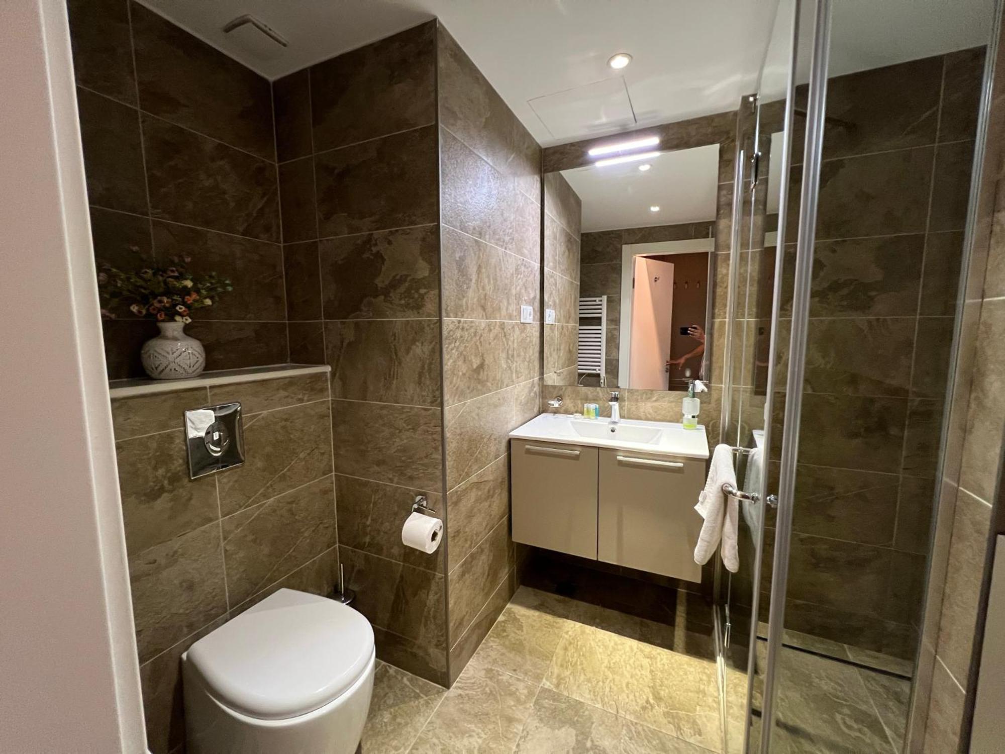 Courttyard Panorama Apartment Batumi